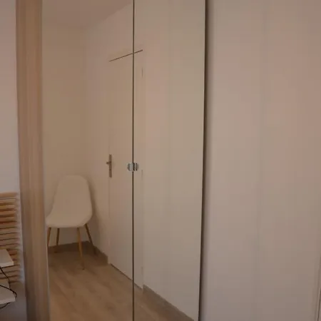 Comfort And Modernity In The Heart Of 6